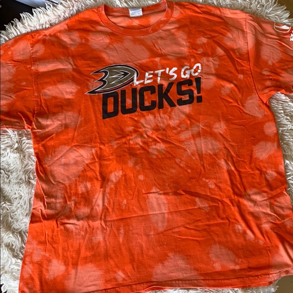 Tie dye ducks t-shirt